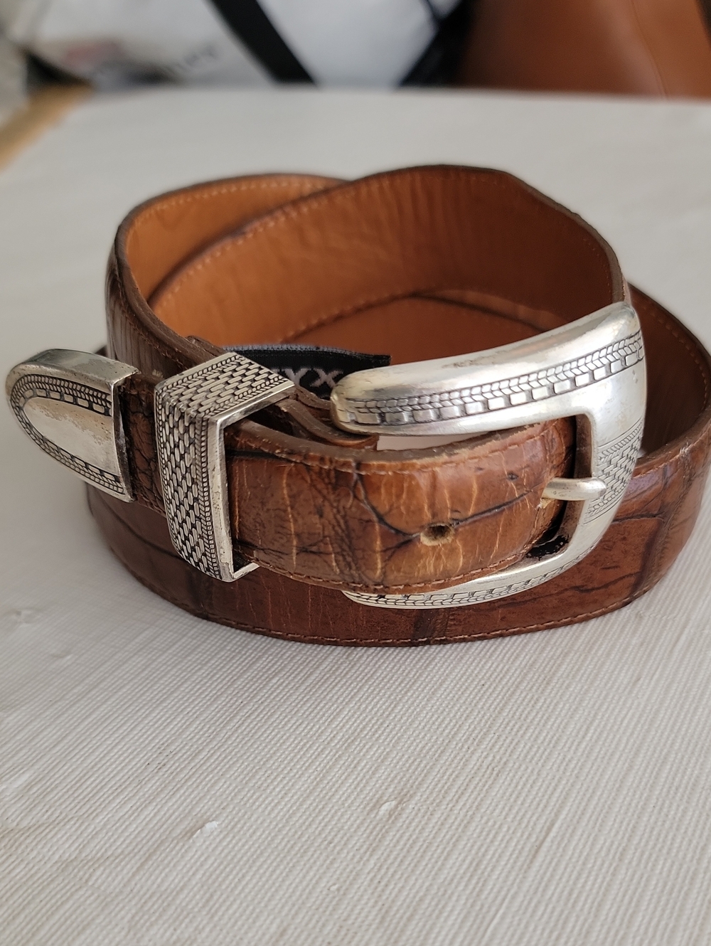 Vintage Onyx by Brighton Leather Croc Embossed Belt 40